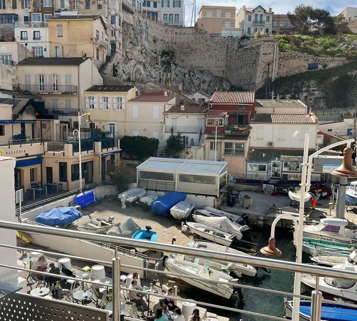 Les Cabanons De Fonfon contacts