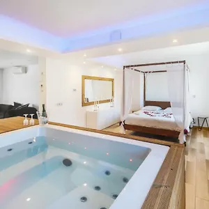 Appartement Pointe Rouge Jacuzzi